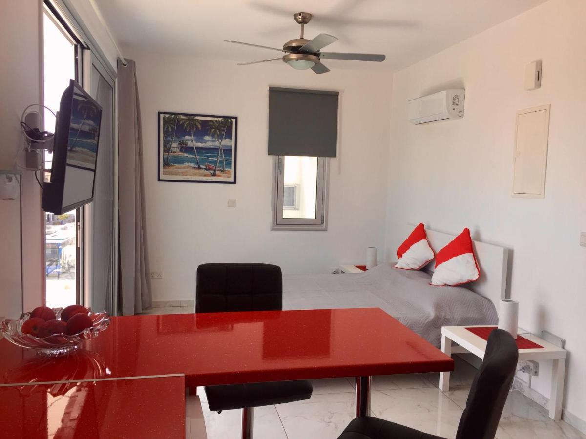 Dream- Downtown-Studios Paphos Exterior photo